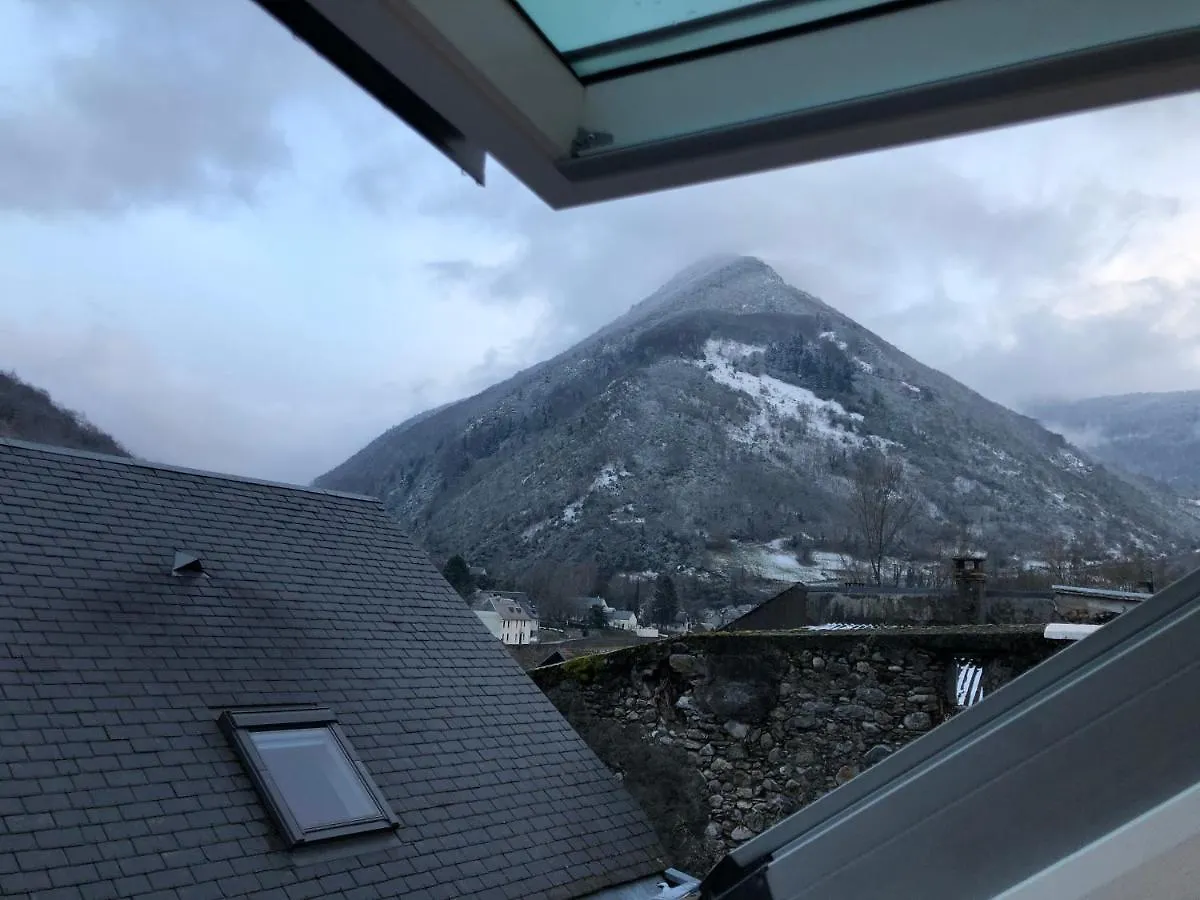 Holiday home Maison Medievale Sarrancolin